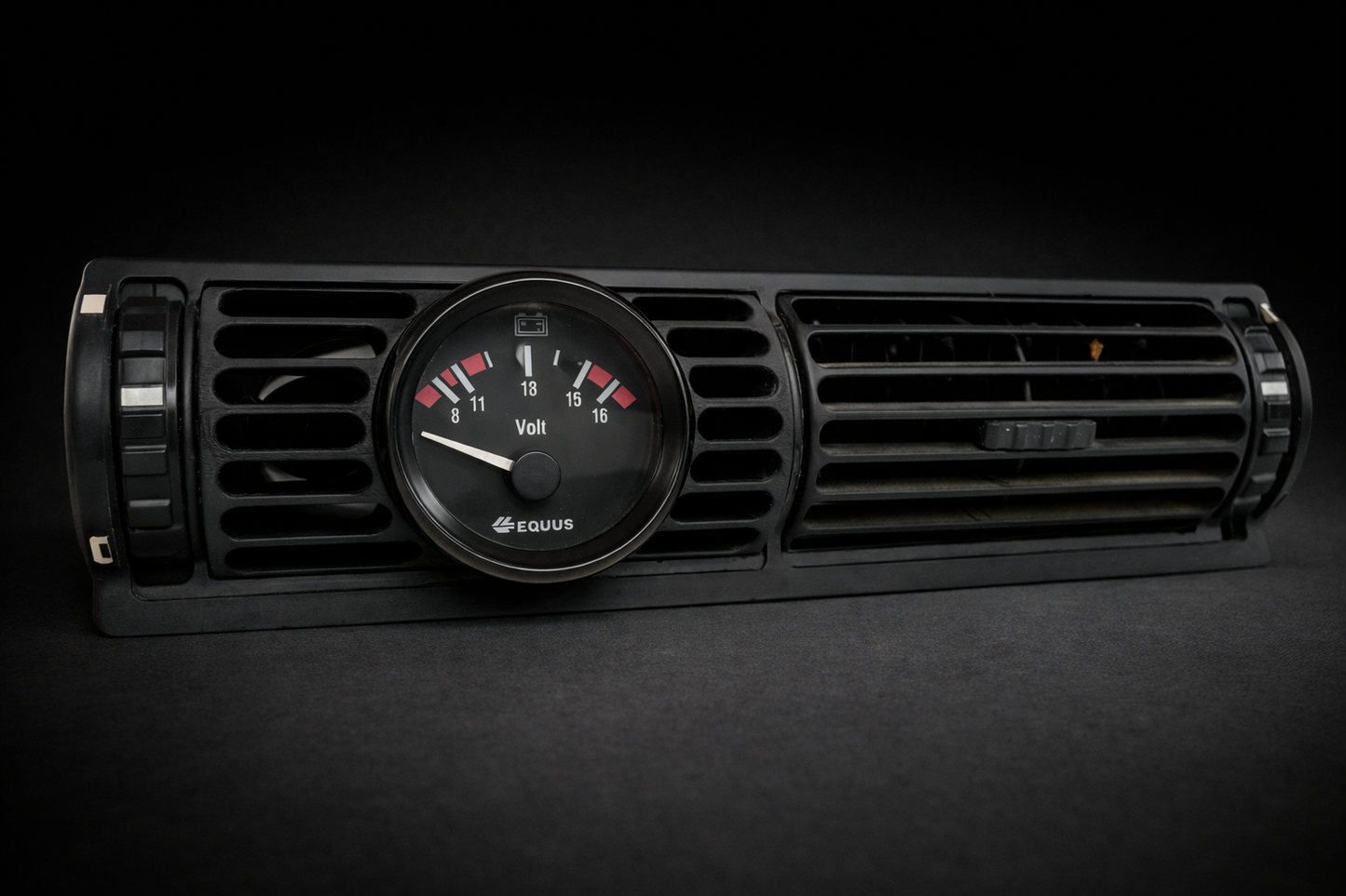 BMW E30 – Center Vent 52mm Gauge Pod